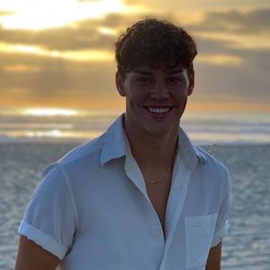 Meet your Posher, Charlotte